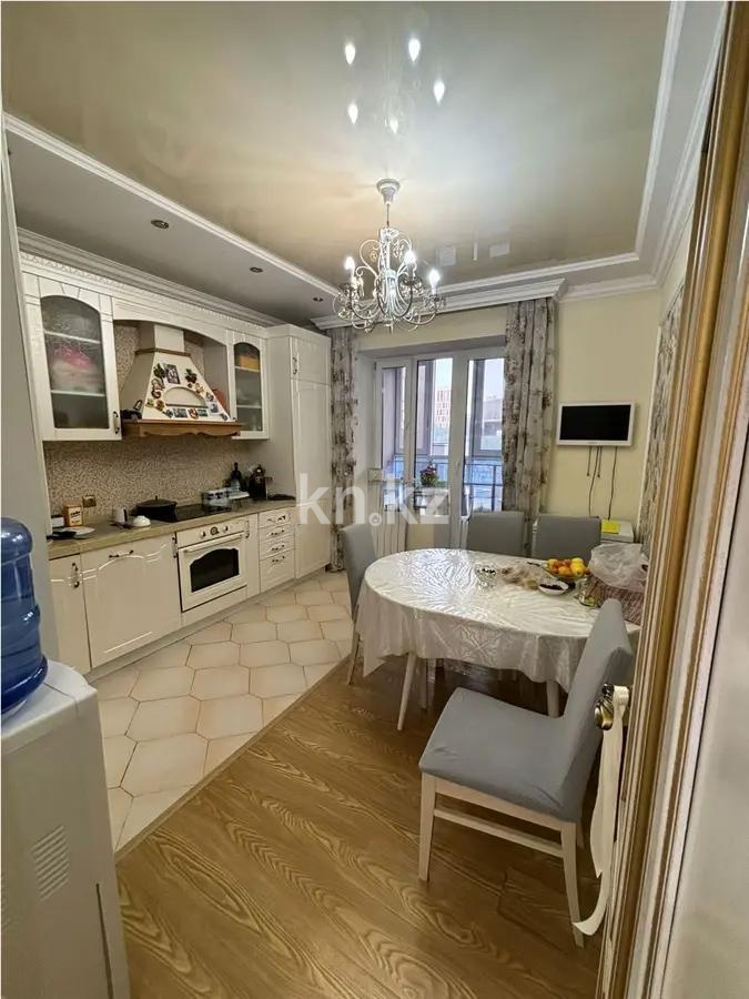 Продажа 3-комнатной квартиры, 86 м², пр. Тауелсыздык, дом  43 в Астане - фото 4