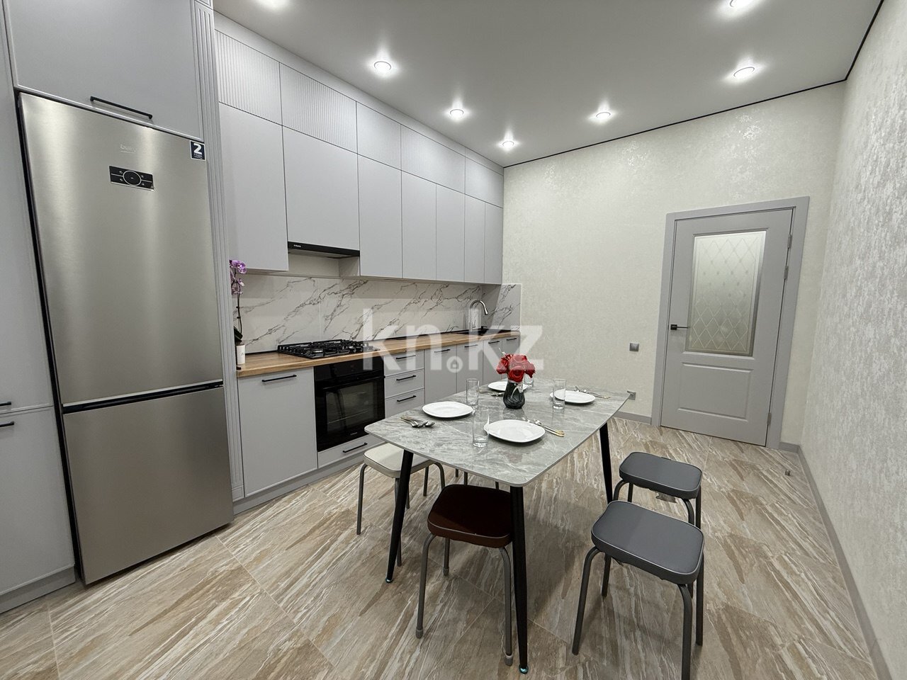Аренда 2-комнатной квартиры посуточно, 84 м² в Актобе - фото 2