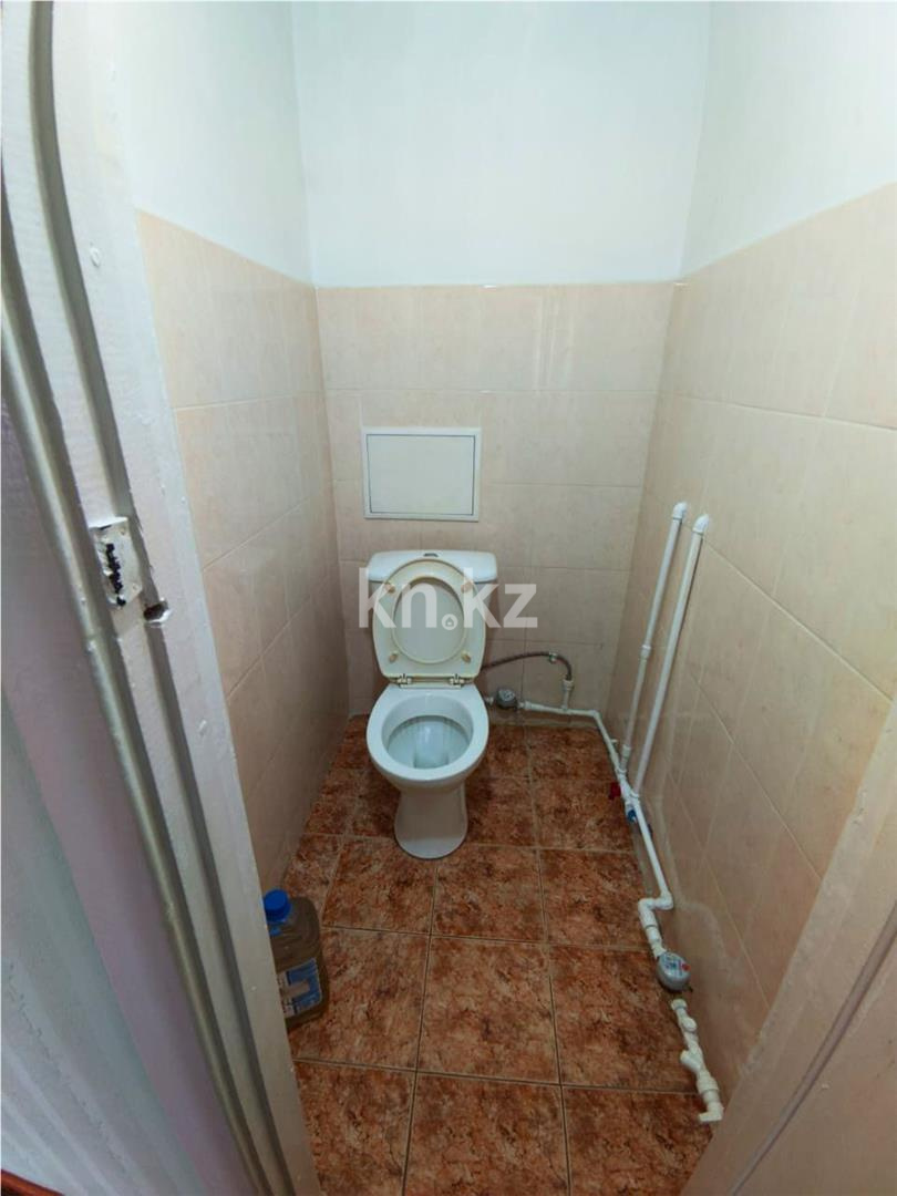 Продажа 3-комнатной квартиры, 69 м² - Аренда баз, складов и промышленной недвижимости в Усть-Каменогорске фото 8 из 9