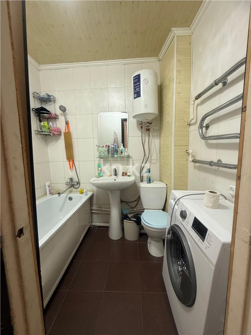 Продажа 1-комнатной квартиры, 34 м², мкр-н Мамраева (Восток-5) - Продажа  однокомнатных квартир в Караганде фото 8 из 14