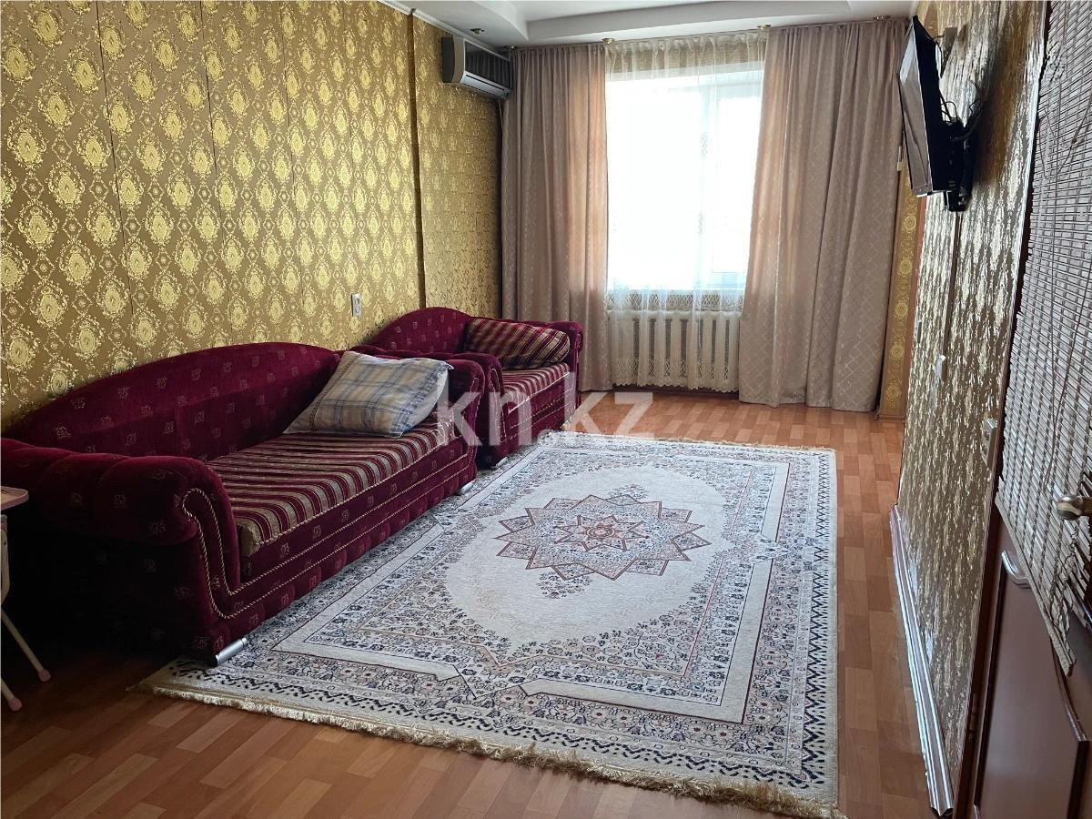 Продажа 3-комнатной квартиры, 70 м², ул. Молодежная, дом  67/2 - Продажа  трехкомнатных квартир в Шахтинске фото 1 из 4