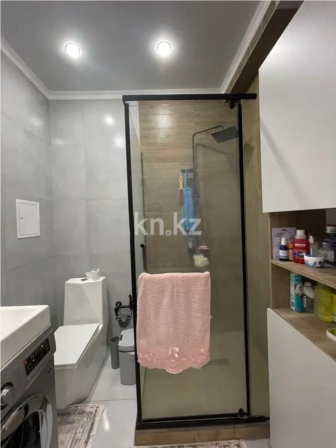 Продажа 2-комнатной квартиры, 50 м², ул. Утепова, дом  20 в Алматы - фото 4