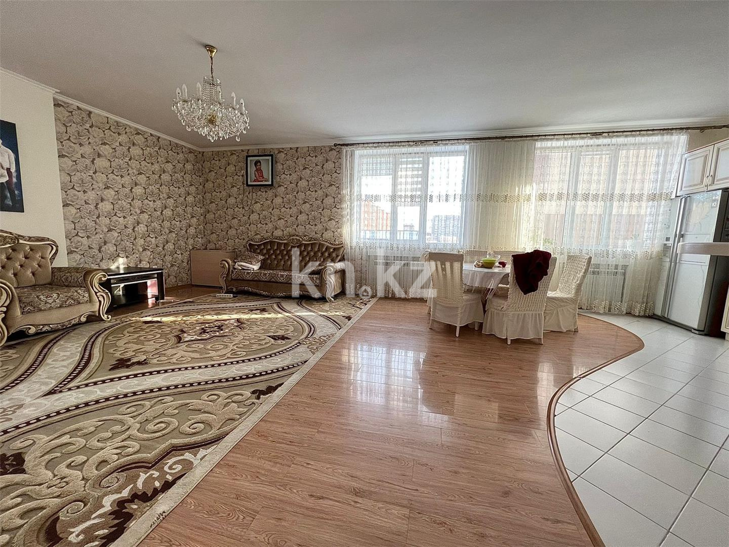 Продажа 4-комнатной квартиры, 202 м² - Продажа квартир в Караганде - страница 3 фото 3 из 21