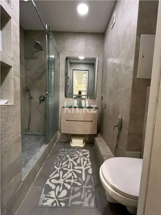 Продажа 3-комнатной квартиры, 83 м², ул. Сатпаева, дом  90/62 в Алматы - фото 4