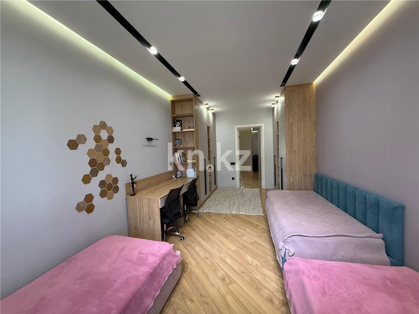 Продажа 4-комнатной квартиры, 117 м² - Недвижимость в Караганде фото 13 из 15