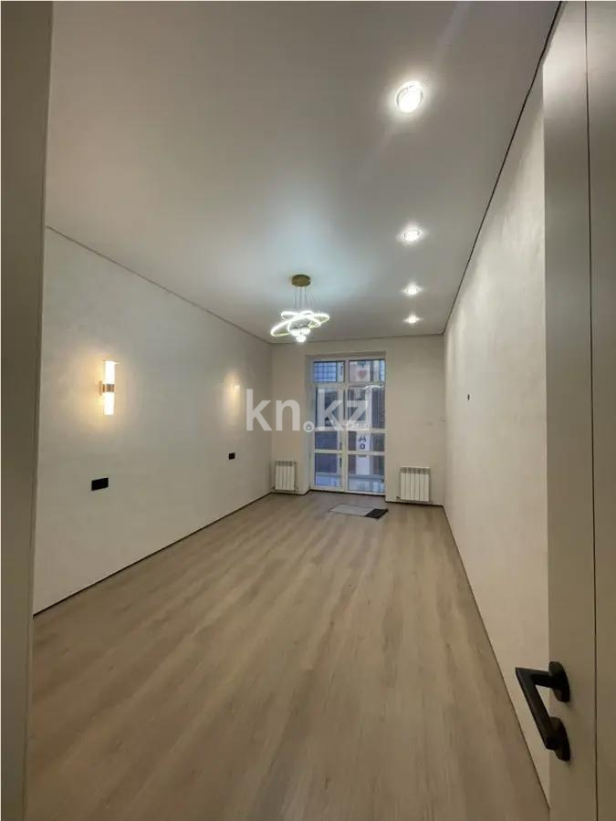 Продажа 3-комнатной квартиры, 92 м² - Продажа квартир в кирпичном доме в Караганде фото 2 из 3