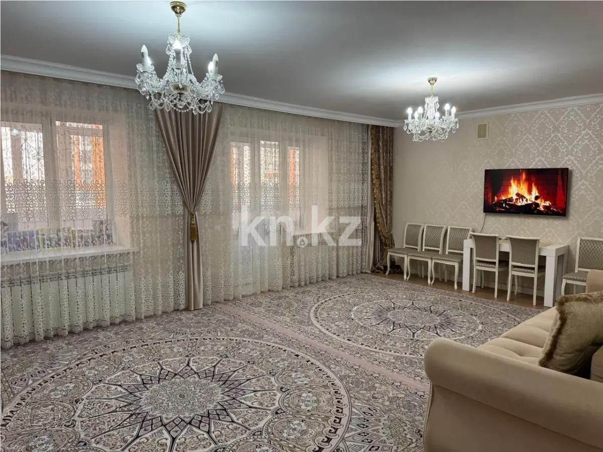 Продажа 4-комнатной квартиры, 125 м², пр. Тауелсыздык, дом  43/3 в Астане