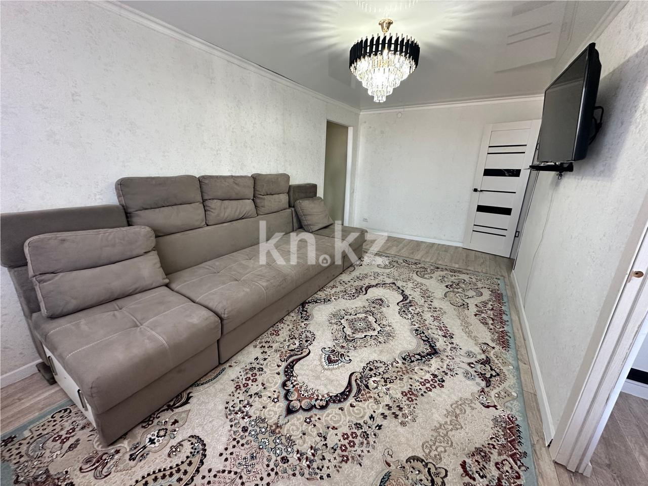 Продажа 3-комнатной квартиры, 44 м², мкр-н 16 - Продажа  трехкомнатных квартир в Караганде фото 2 из 11