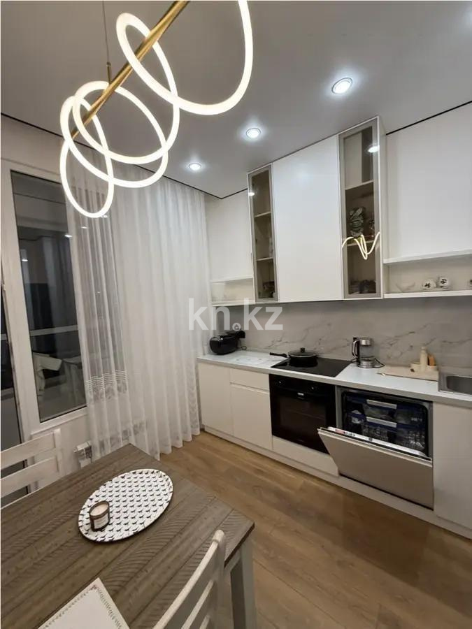 Продажа 2-комнатной квартиры, 64 м², пр. Райымбека, дом  162а в Алматы - фото 3
