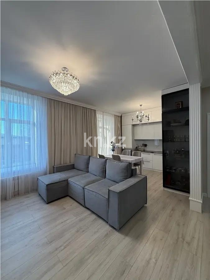 Продажа 3-комнатной квартиры, 80 м², пр. Строителей, дом  33/4 - Продажа квартир в Караганде фото 1 из 5