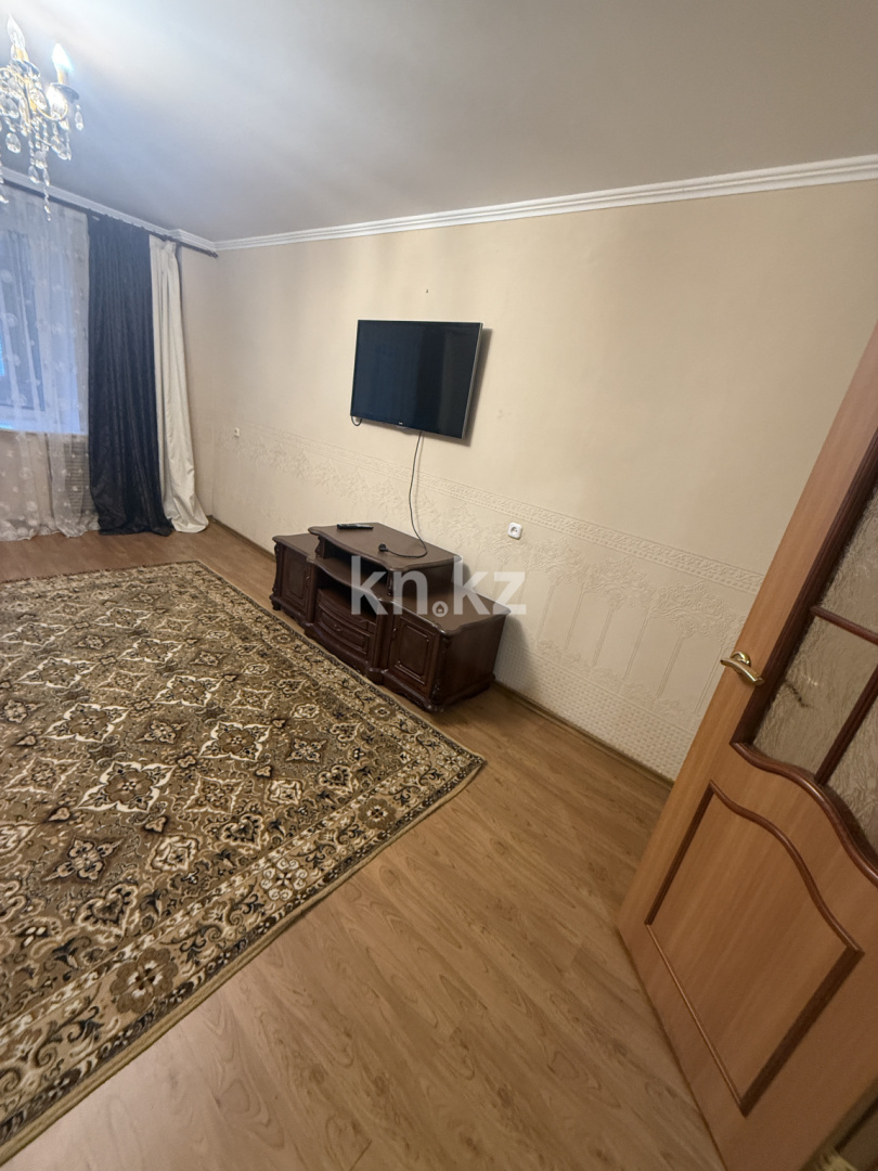 Продажа 3-комнатной квартиры, 63 м², ул. Аманжолова, дом  7 - Продажа квартир в Караганде фото 5 из 20