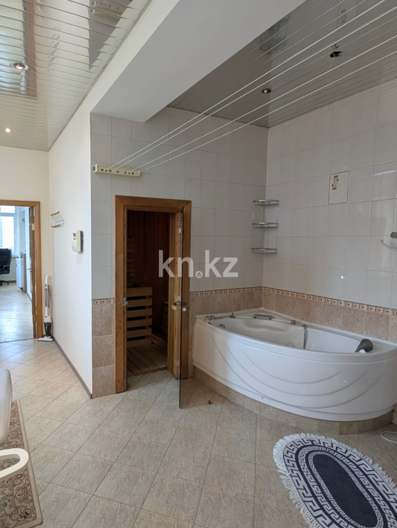 Продажа 3-комнатной квартиры, 201 м² в Алматы - фото 9