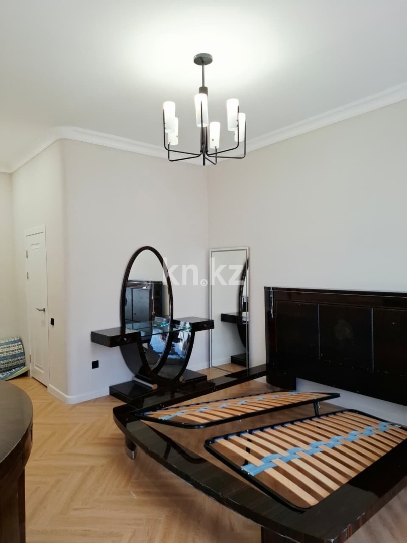 Продажа 4-комнатной квартиры, 142.4 м² в Алматы - фото 20