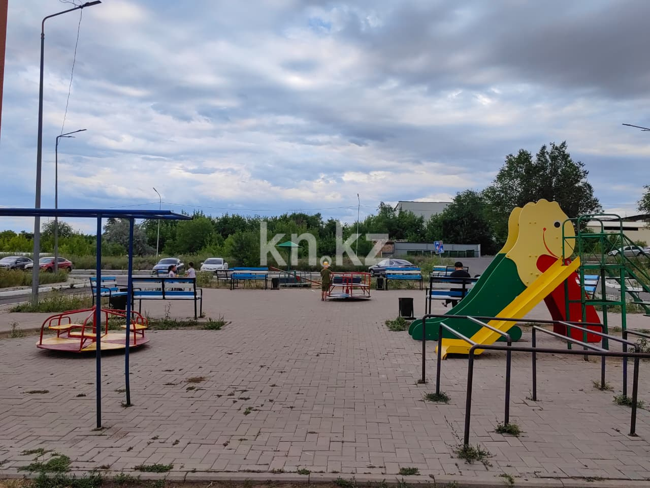 Продажа 2-комнатной квартиры, 55 м² - Продажа двухкомнатных квартир в Караганде - страница 2 фото 28 из 33