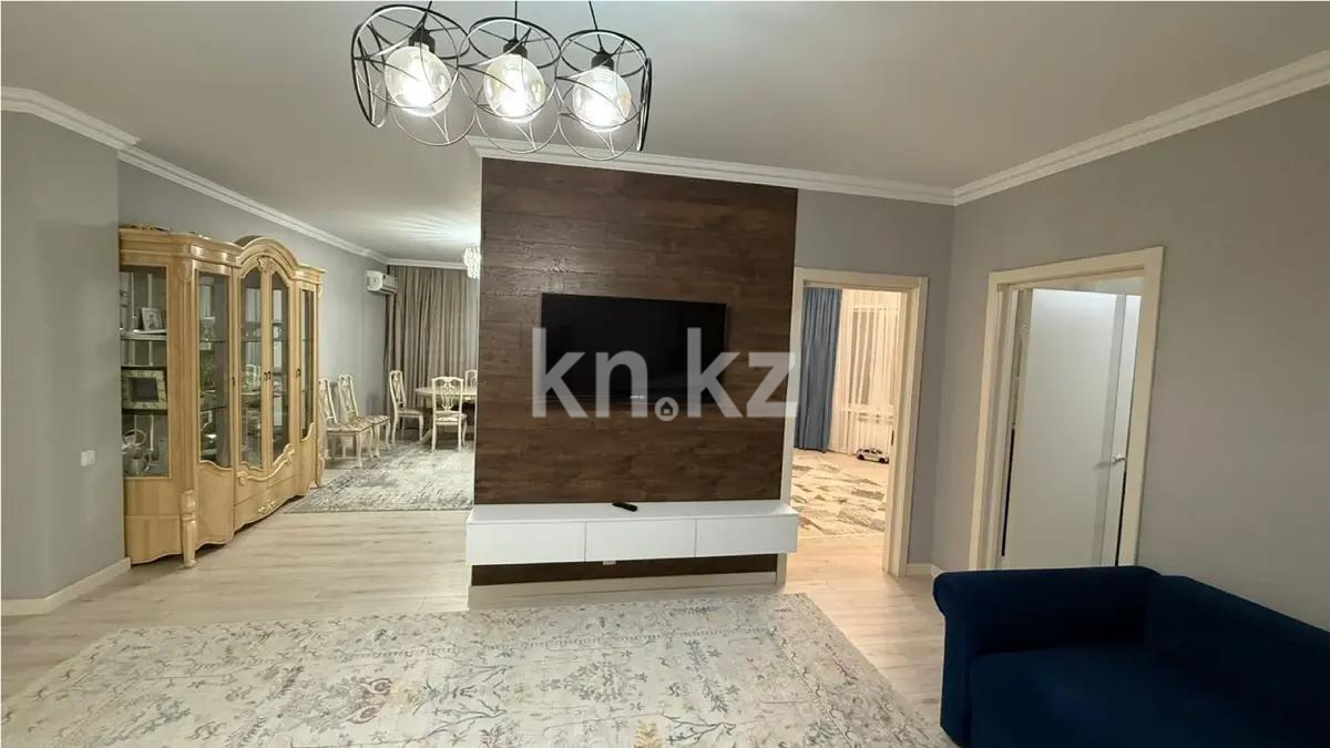 Продажа 3-комнатной квартиры, 118 м², пр. Республики, дом  40 - Продажа  трехкомнатных квартир в Караганде без посредников фото 1 из 6