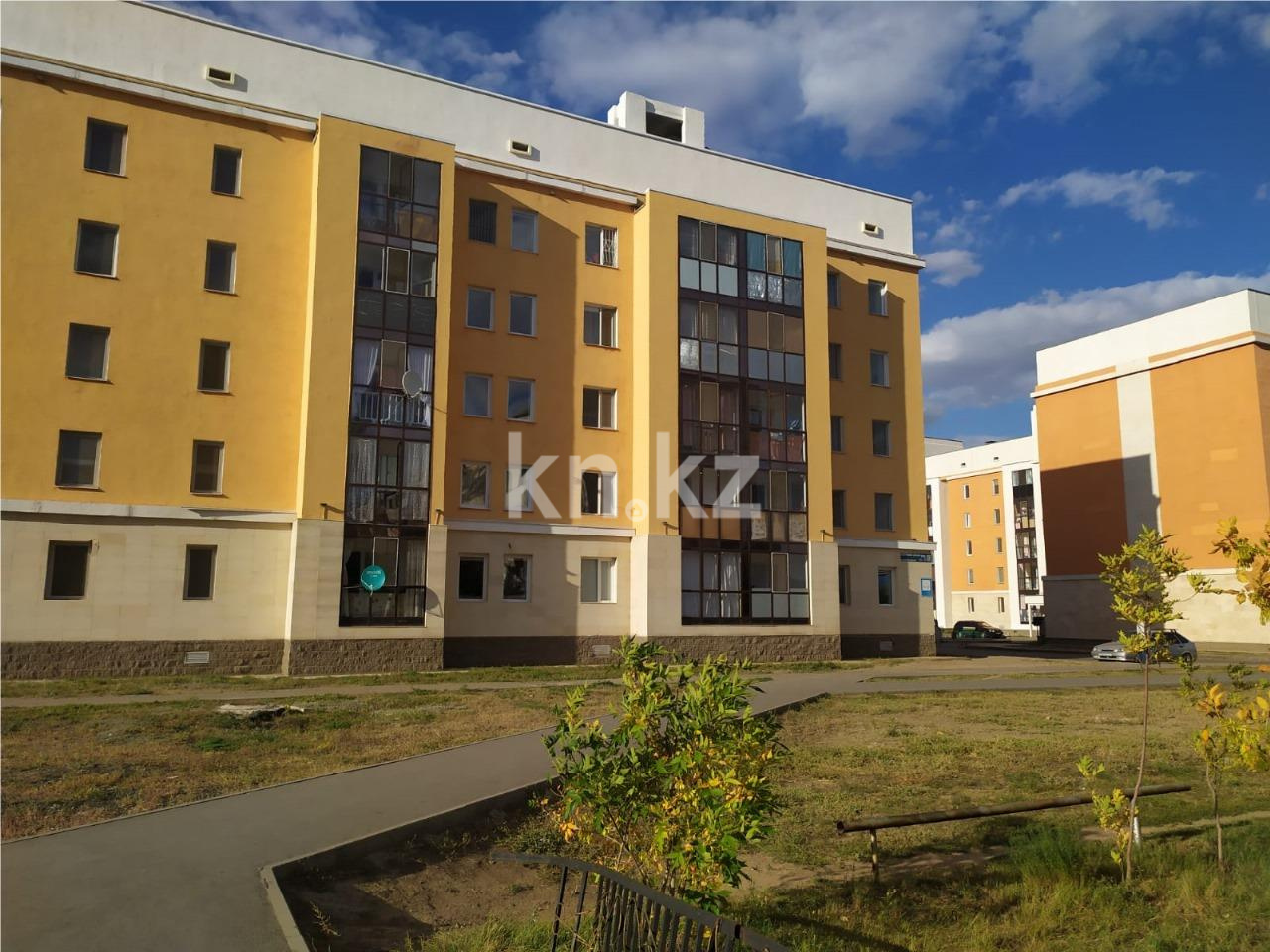 Продажа 1-комнатной квартиры, 33 м², пр. Кабанбай батыра - Продажа квартир в Астане фото 1 из 7