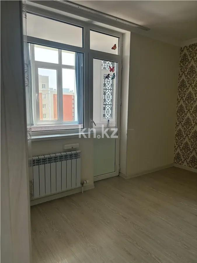 Продажа 1-комнатной квартиры, 42 м², пр. Улы Дала, дом  65/2 - Продажа квартир в Казахстане фото 1 из 4