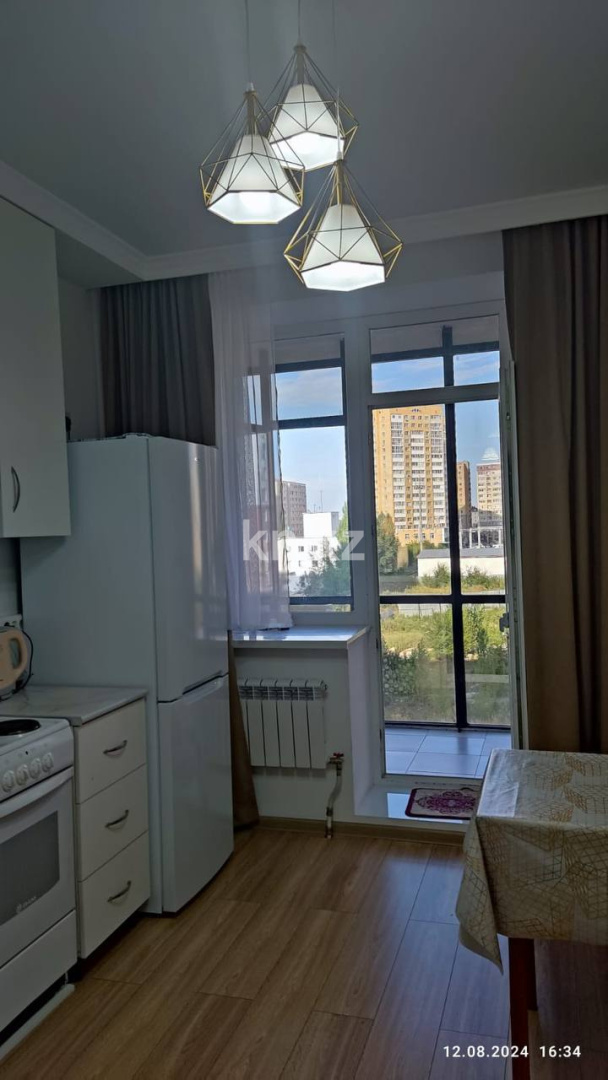 Аренда 1-комнатной квартиры, 44 м², пр. Тауелсыздык, дом  34/9 - Аренда квартиры помесячно в Астане фото 1 из 10