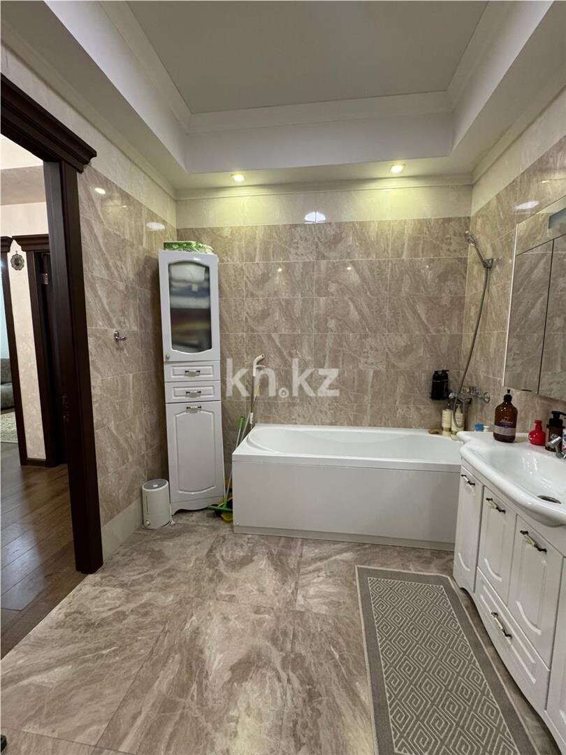 Продажа 3-комнатной квартиры, 71 м² в Караганде - фото 9