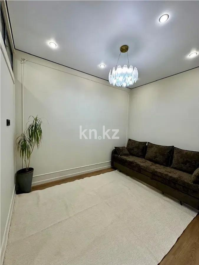 Продажа 3-комнатной квартиры, 50 м² - Продажа квартир в Алматы - страница 3 фото 1 из 5