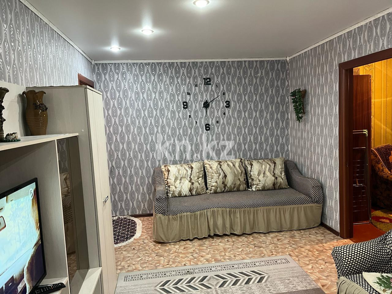 Продажа 4-комнатной квартиры, 62 м² - Продажа квартир в Караганде фото 2 из 13