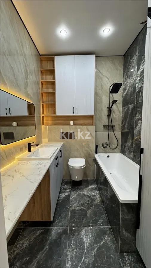 Продажа 2-комнатной квартиры, 42 м², ул. Е-882, дом  15 в Астане - фото 3