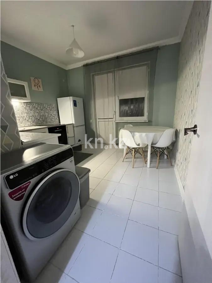 Продажа 3-комнатной квартиры, 69.9 м², мкр-н Дарабоз, дом  21 в Алматы - фото 4