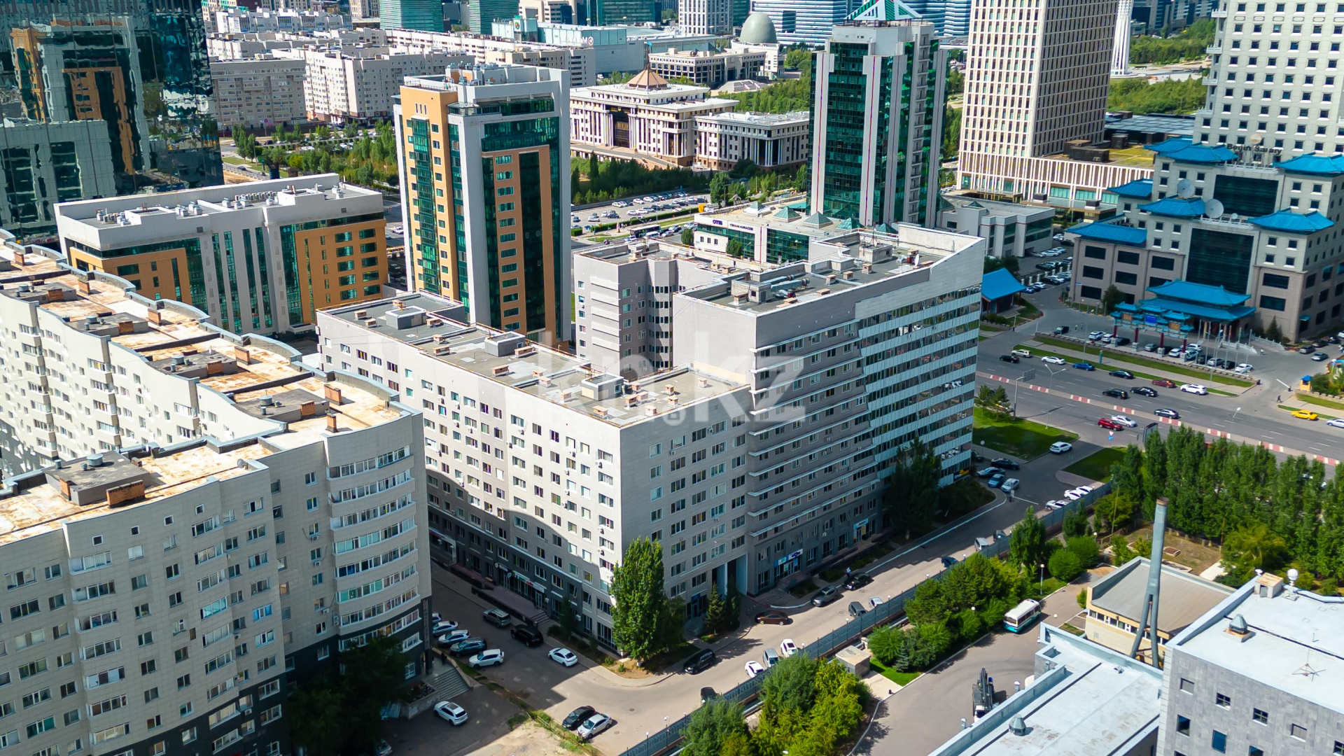 Продажа 3-комнатной квартиры, 82 м², ул. Сыганак, дом  64 в Астане - фото 9