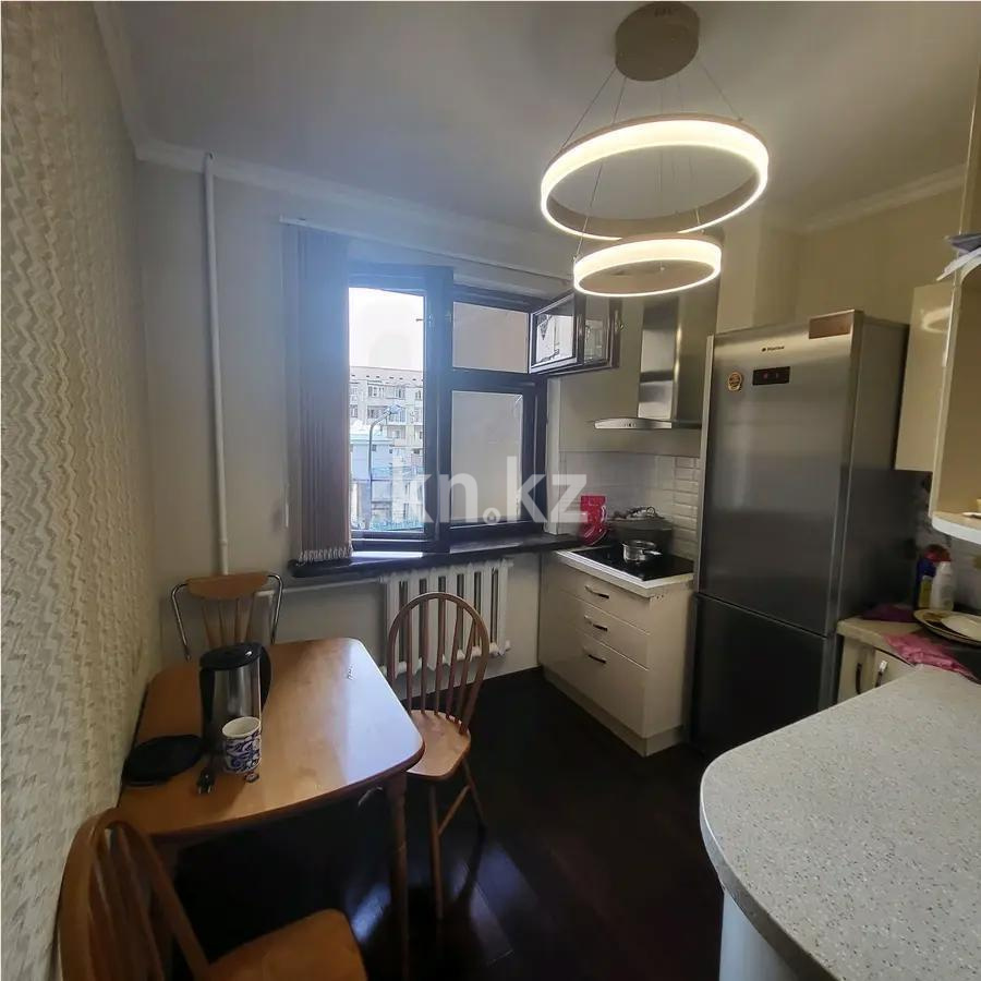 Продажа 3-комнатной квартиры, 65.5 м², мкр. Самал-2, дом  30 - Продажа квартир в Алматы фото 2 из 6