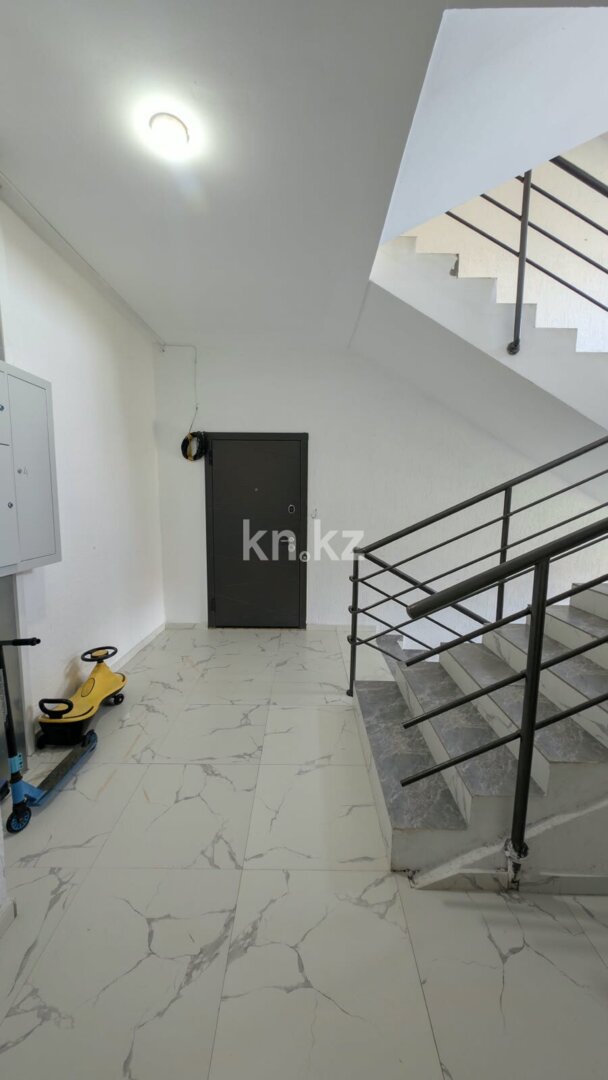 Продажа 3-комнатной квартиры, 99.7 м² в Уральске - фото 8
