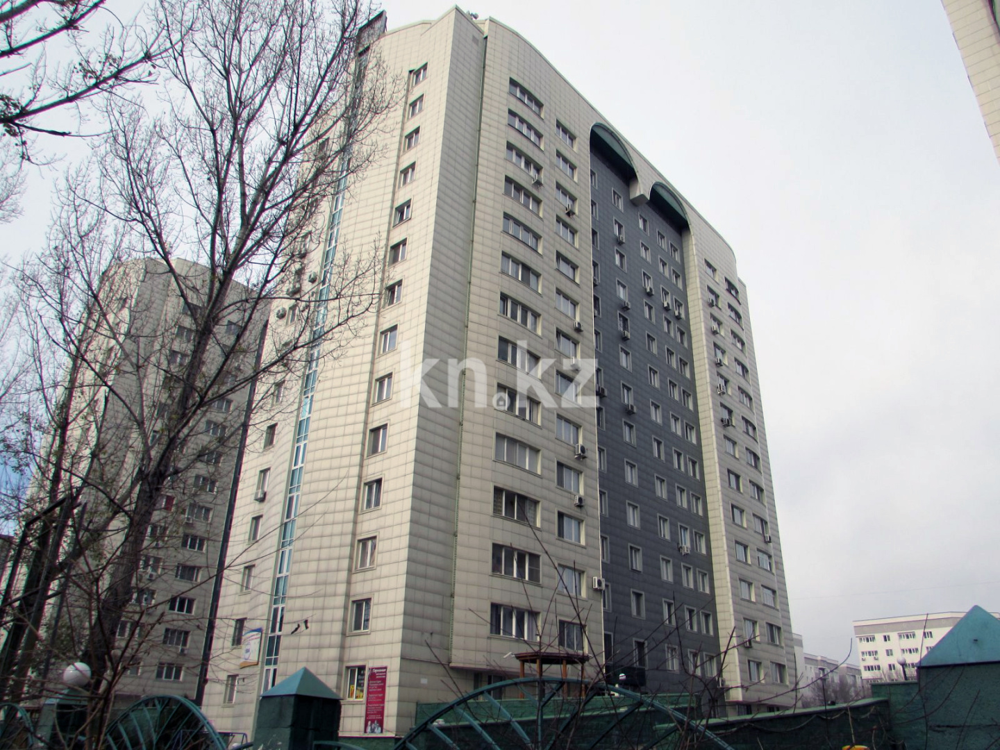 Продажа 2-комнатной квартиры, 73 м², ул. Торайгырова, дом  25/2 в Алматы - фото 8