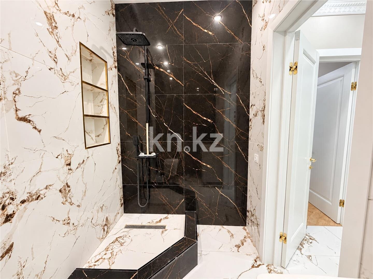 Продажа 2-комнатной квартиры, 74 м² в Караганде - фото 15