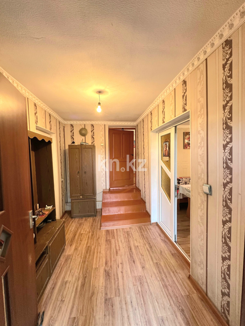 Продажа 6-комнатного дома, 160 м², Карасу, дом  2 - Продажа квартир в Шымкенте фото 10 из 40