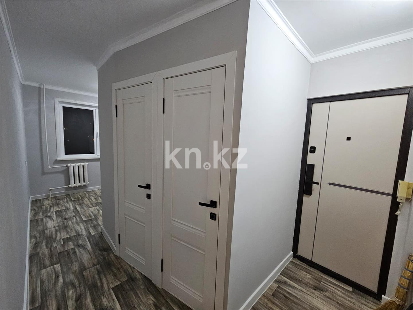 Продажа 2-комнатной квартиры, 45 м², ул. Карбышева, дом  6 - Продажа квартир в Караганде фото 1 из 6