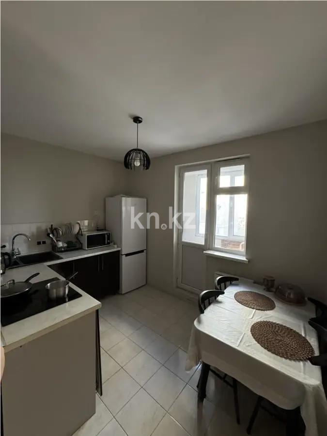 Продажа 2-комнатной квартиры, 56.9 м², ул. Байтерекова, дом  59 в Алматы - фото 3