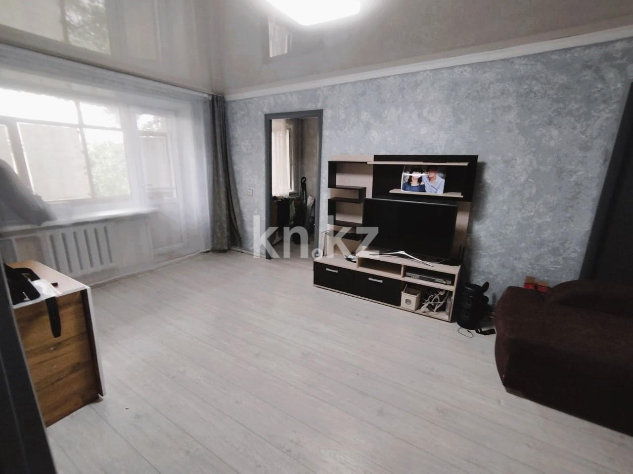 Продажа 2-комнатной квартиры, 44 м², мкр-н 16 - Продажа  двухкомнатных квартир в Караганде фото 2 из 9