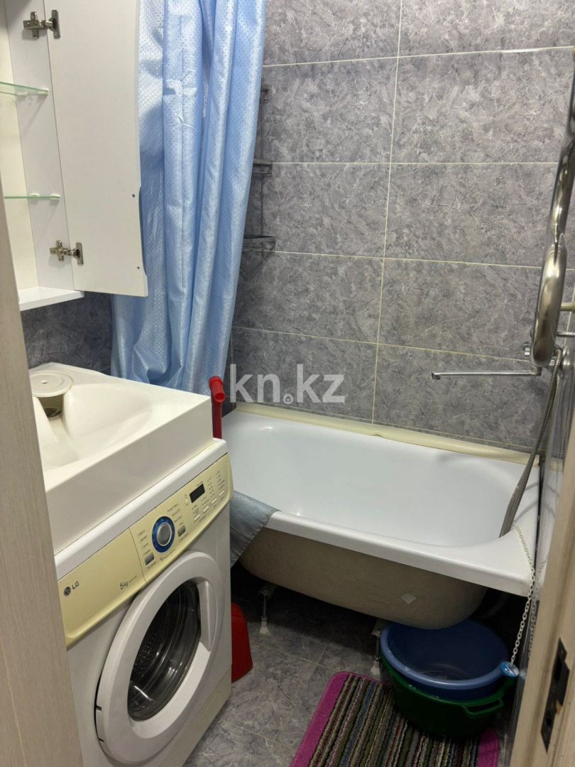 Аренда 2-комнатной квартиры, 47 м², пр. Абая, дом  49 - ул. Кенесары - Аренда  двухкомнатных квартир помесячно в Астане с фото фото 6 из 7