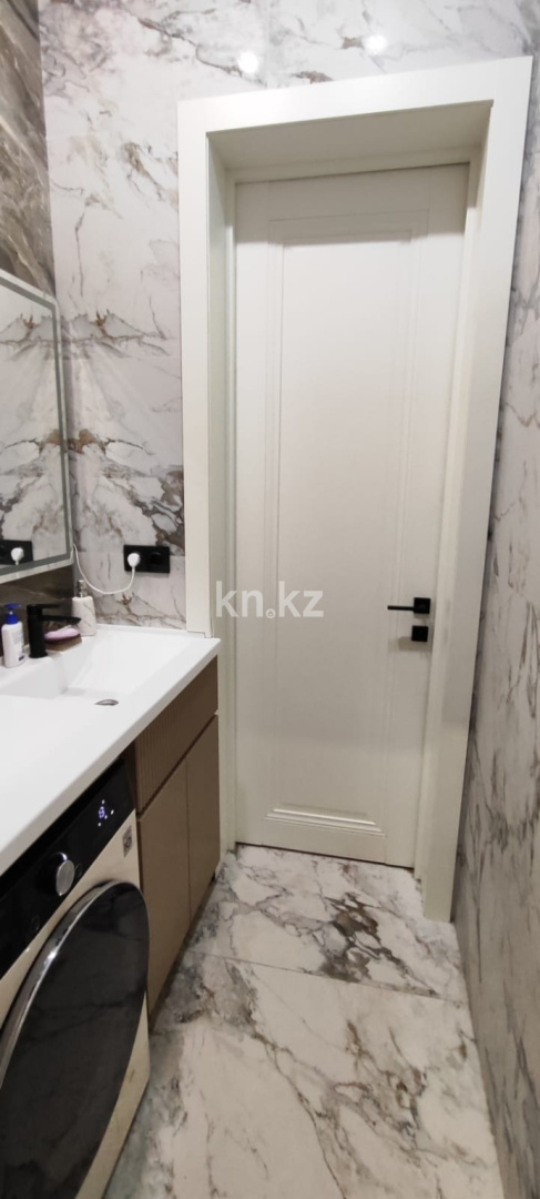 Продажа 4-комнатной квартиры, 120 м², ул. Дюсембекова - Продажа  четырехкомнатных квартир в Караганде фото 7 из 14