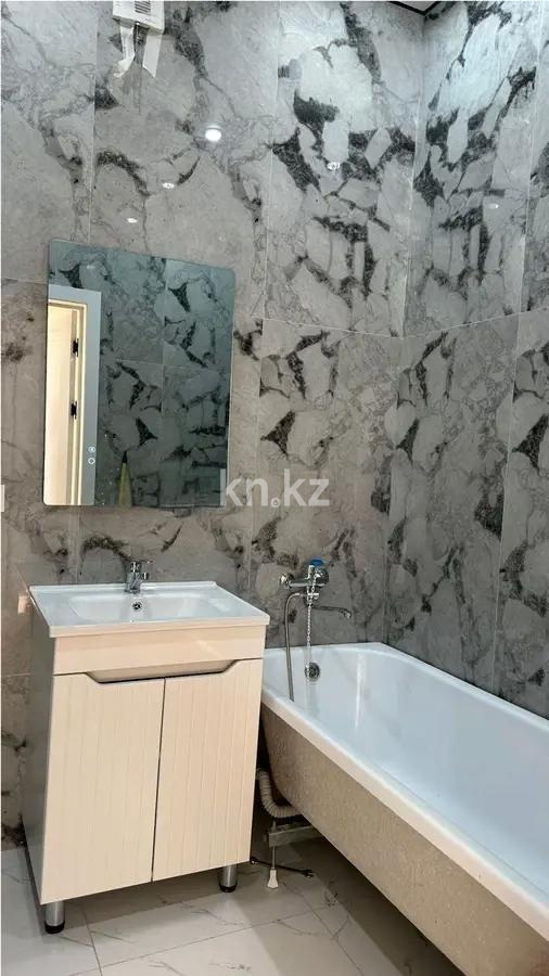 Продажа 1-комнатной квартиры, 38 м², пр. Кабанбай батыра, дом  57/2 - Продажа квартир в Астане без посредников фото 2 из 3