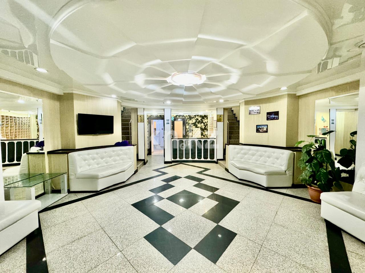 Продажа , 2800 м², ул. Манаса, дом  7 - пр. Абылай хана - Продажа действующего бизнеса в Астане фото 3 из 36