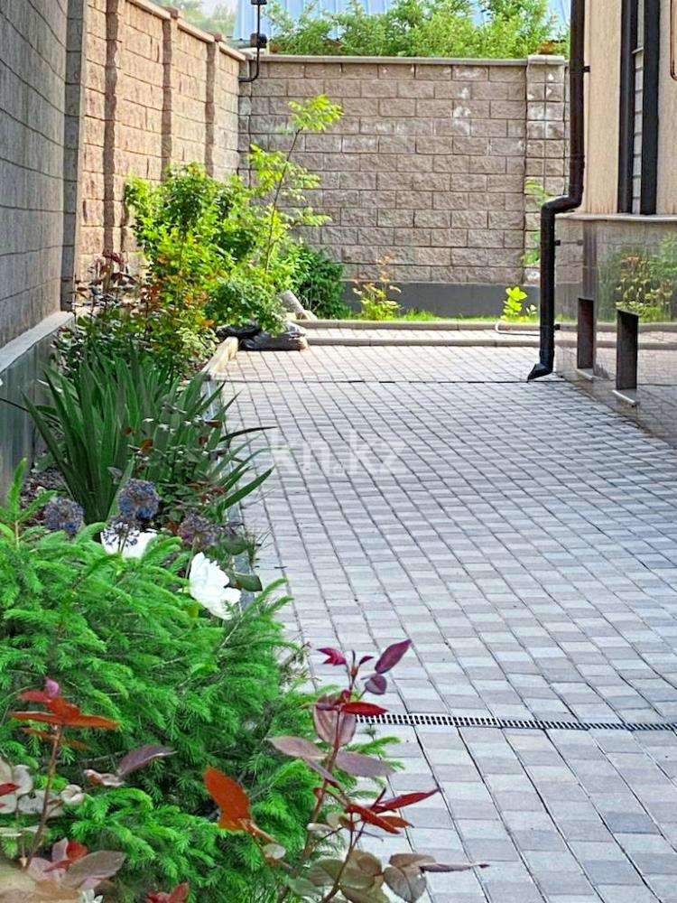 Продажа 9-комнатного дома, 460 м², ул. Игишева - Продажа домов, коттеджей в Казахстане фото 13 из 20