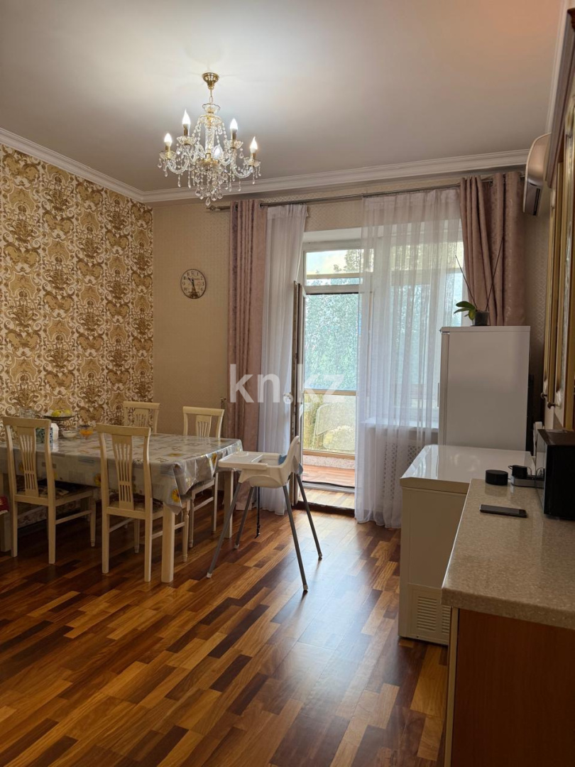 Продажа 3-комнатной квартиры, 130 м², ул. Достык, дом  1 - Казакрадиосы в Астане - фото 8