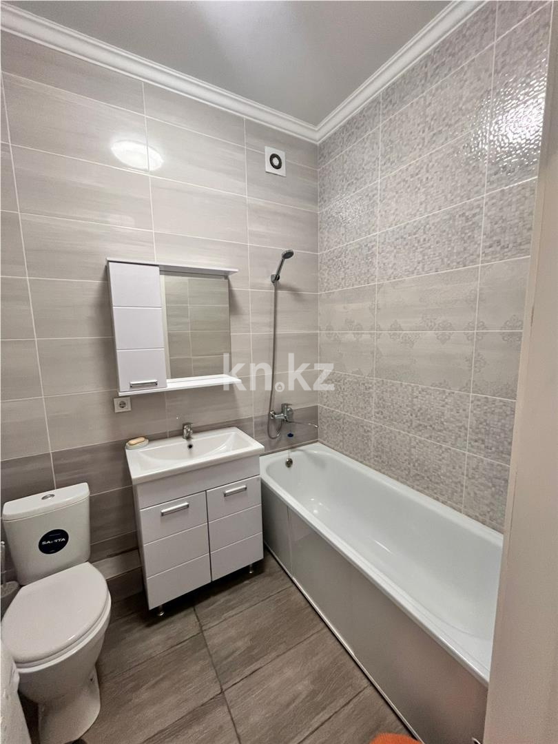 Продажа 1-комнатной квартиры, 36 м², ул. Анет баба в Астане - фото 7
