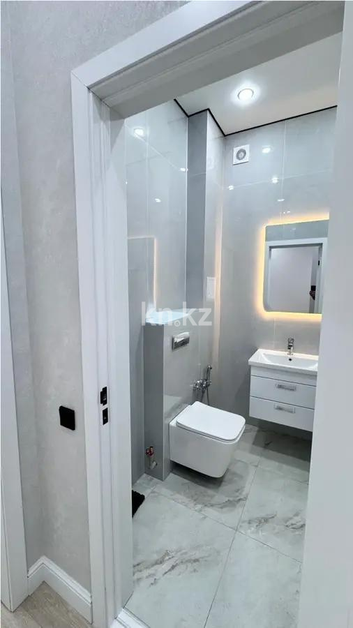 Продажа 2-комнатной квартиры, 42 м², ул. Байтурсынова, дом  22 стр в Астане - фото 4