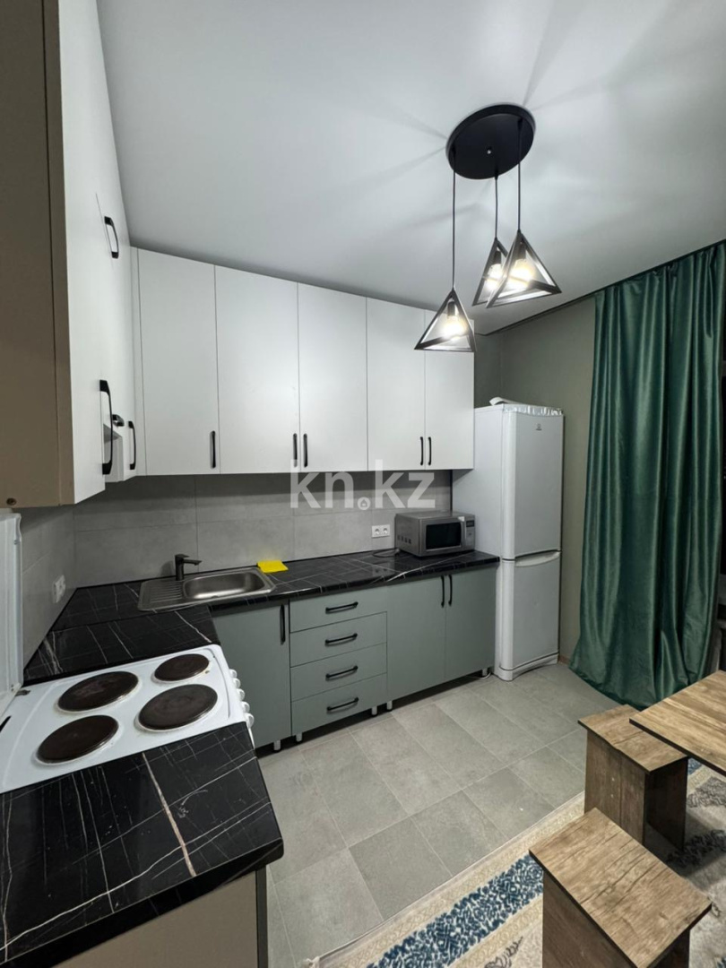 Аренда 1-комнатной квартиры, 42 м², ул. Шаймерденова, дом  2 - Аренда квартиры помесячно в Астане фото 1 из 13