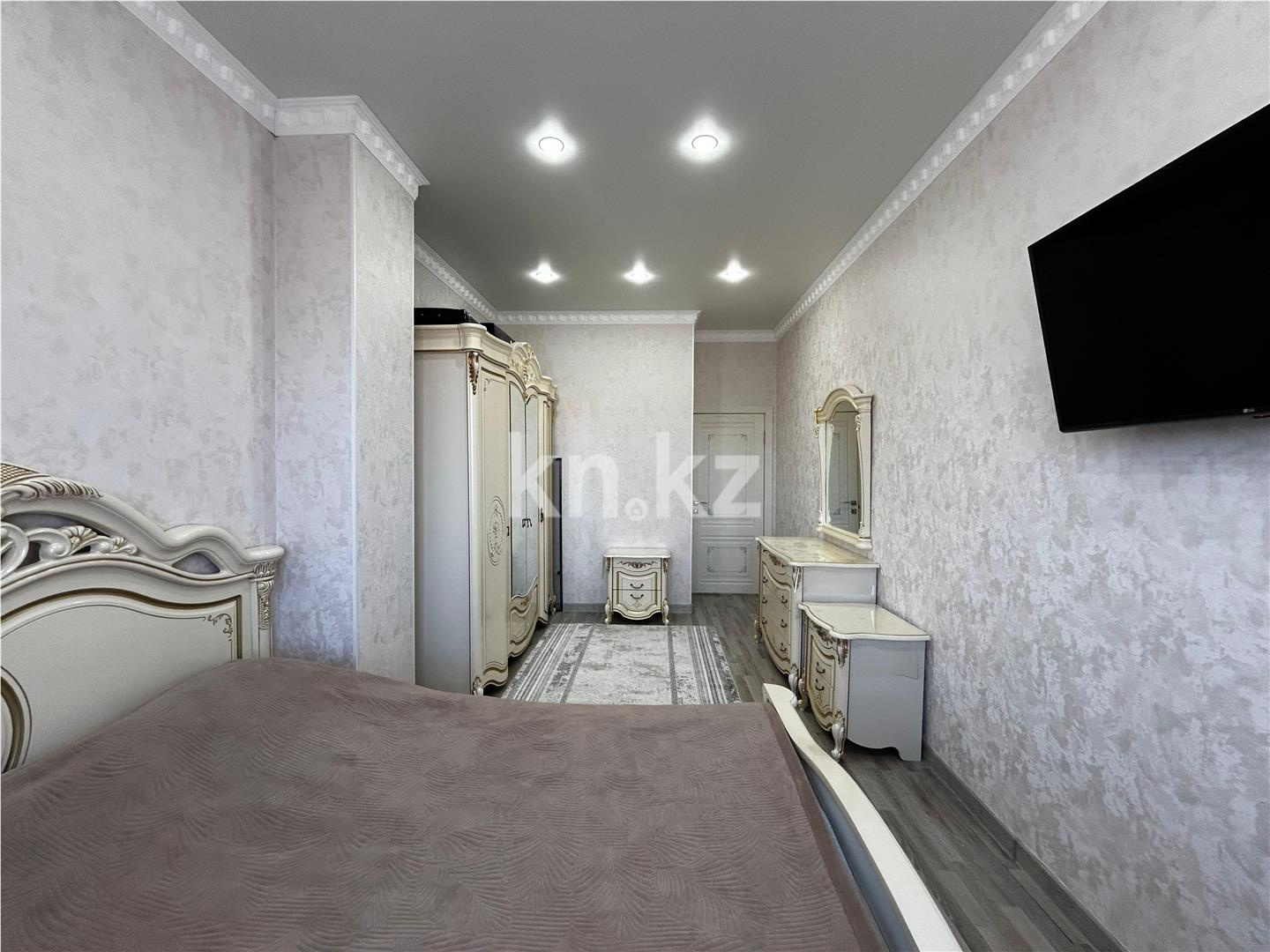 Продажа 4-комнатной квартиры, 91 м², ул. Дюсембекова - Продажа  четырехкомнатных квартир в Караганде фото 6 из 20