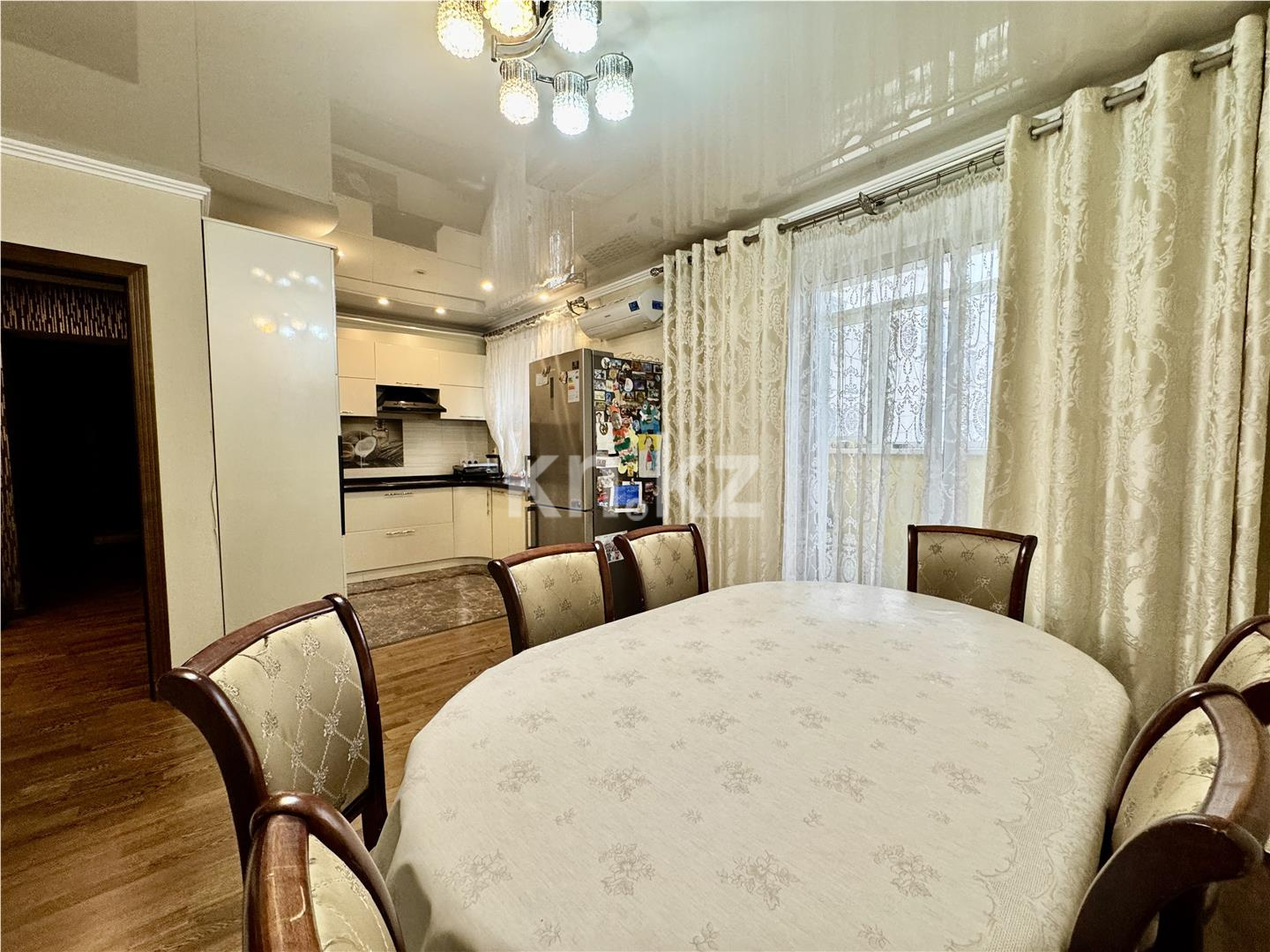 Продажа 4-комнатной квартиры, 93 м², ул. Аманжолова, дом  71 - Продажа  четырехкомнатных квартир в Караганде фото 10 из 35