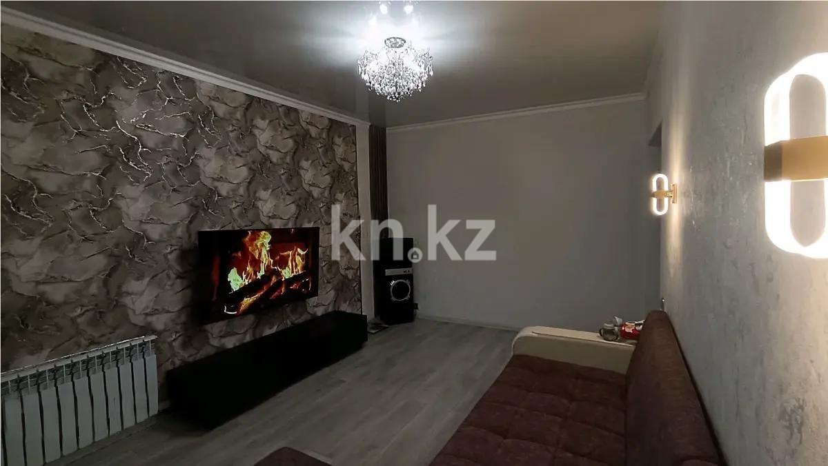 Продажа 3-комнатной квартиры, 55 м², ул. Кемеровская, дом  69 - Продажа квартир в Караганде фото 1 из 8