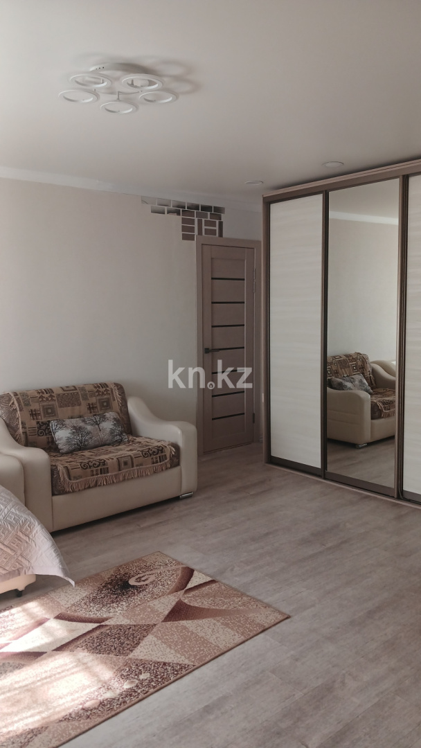 Аренда 1-комнатной квартиры посуточно, 38 м² - Аренда квартир посуточно в Караганде фото 17 из 19