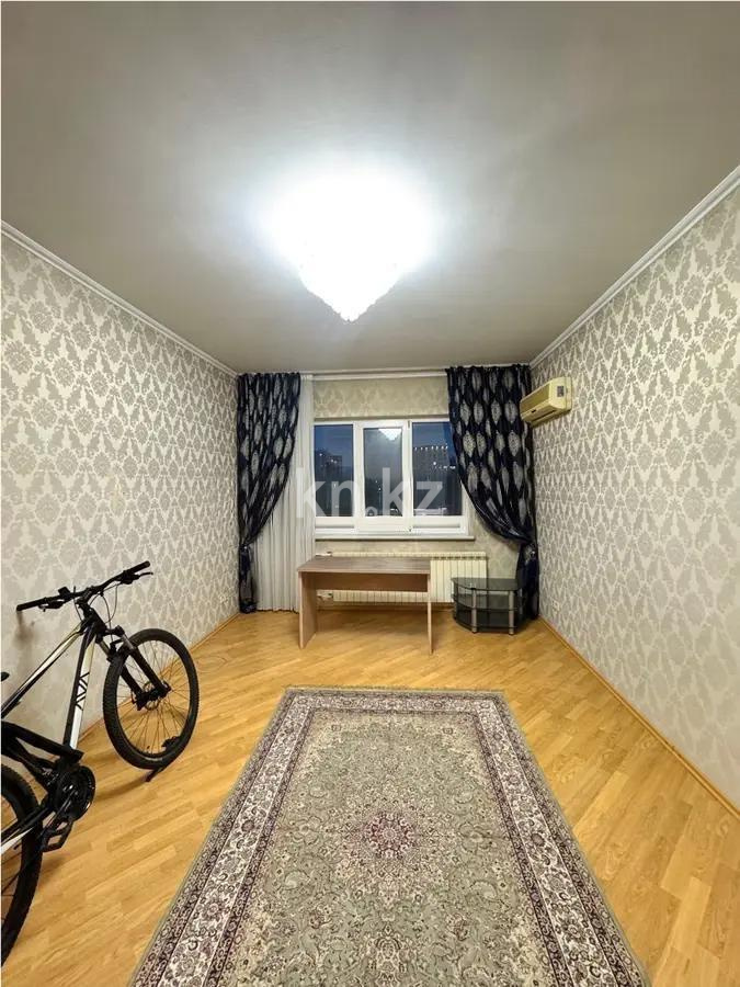 Продажа 3-комнатной квартиры, 80 м², ул. Сатпаева, дом  74 - Продажа квартир в Алматы фото 1 из 5